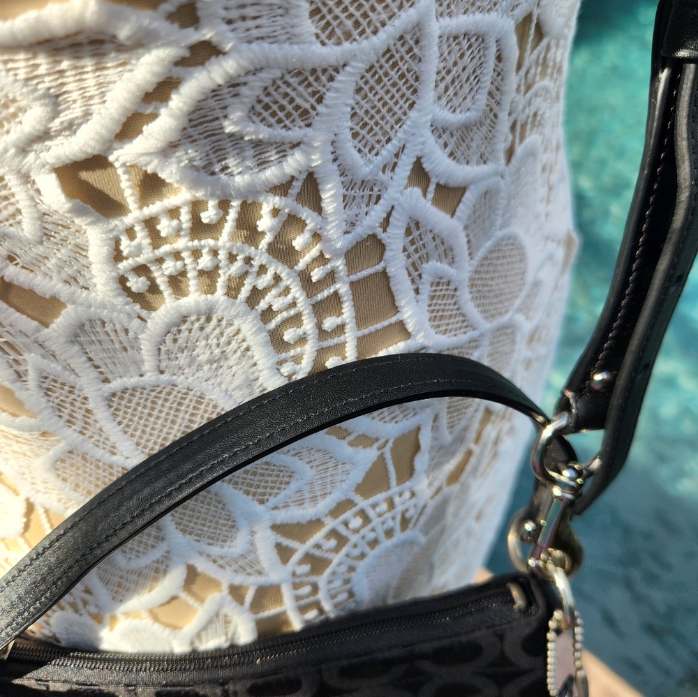 Coach Brook Op Art black convertible crossbody bag. EUC - Picture 8 of 16